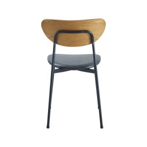 Super-Seat | Stühle im skandinavischen Design | Schwarzer Metallrahmen, Holzrücken, dunkler Stoffbezug, weißer Hintergrund. | Catering Möbel