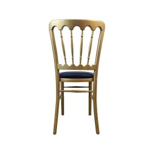 Super-Seat | The Napoleon Stühle gold mit blauer Velours-Sitzfläche | Gouden stoel met blauwe velours zitting, metalen frame, sierlijke rugleuning. | Horecameubilair