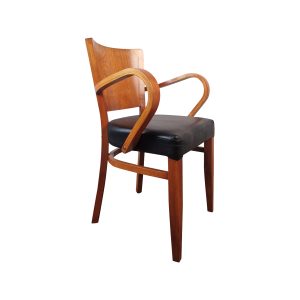 Super-Seat | Holzsessel mit geschwungenen Armlehnen, massive Decke, schwarzer Sitz; Holz und Kunststoff. | Catering Möbel